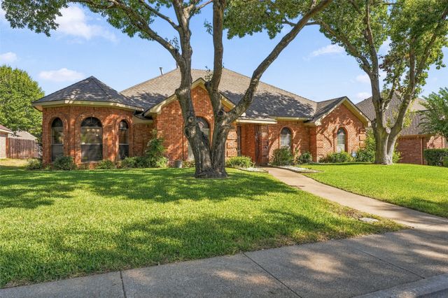 1525 Nettleton Drive, Desoto, TX 75115