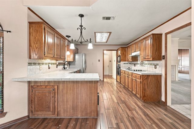 1525 Nettleton Drive, Desoto, TX 75115