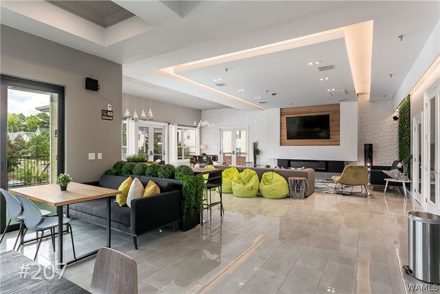 120 15th E 207, Tuscaloosa, AL 35401