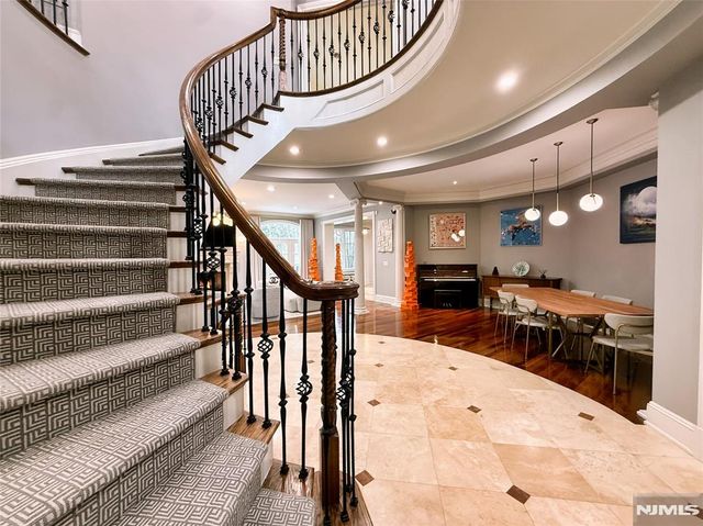 114 Bellaire Drive, Demarest, NJ 07627