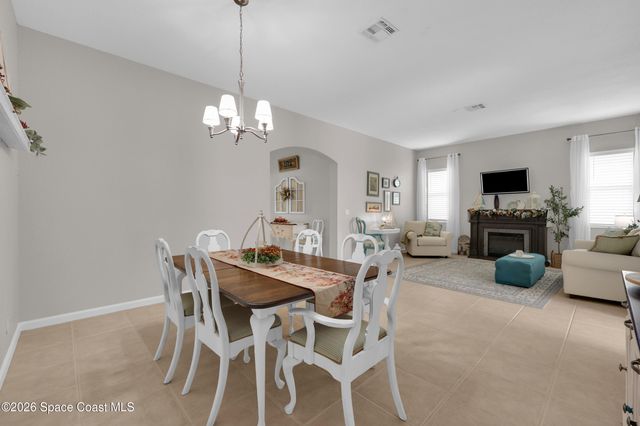 115 NW Berkeley Avenue, Port St. Lucie, FL 34986