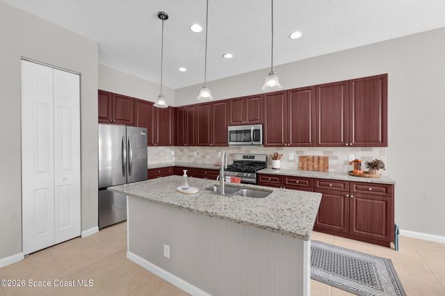 115 NW Berkeley Avenue, Port St. Lucie, FL 34986