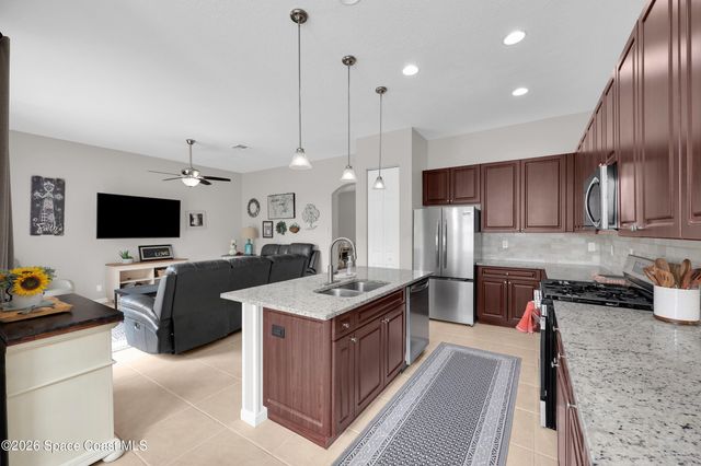115 NW Berkeley Avenue, Port St. Lucie, FL 34986