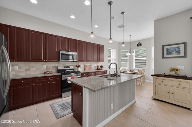 115 NW Berkeley Avenue, Port St. Lucie, FL 34986