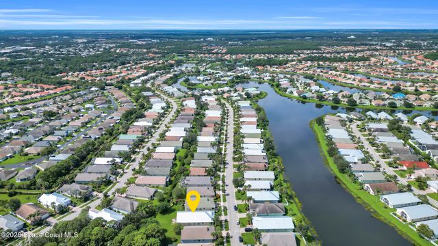 115 NW Berkeley Avenue, Port St. Lucie, FL 34986