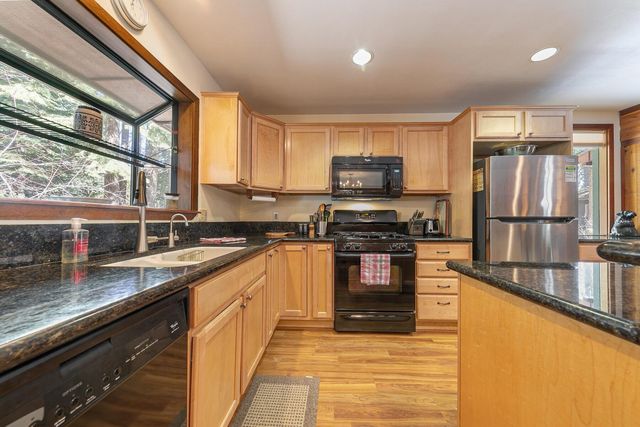 5750 Dodowah Road, Carnelian Bay, CA 96140