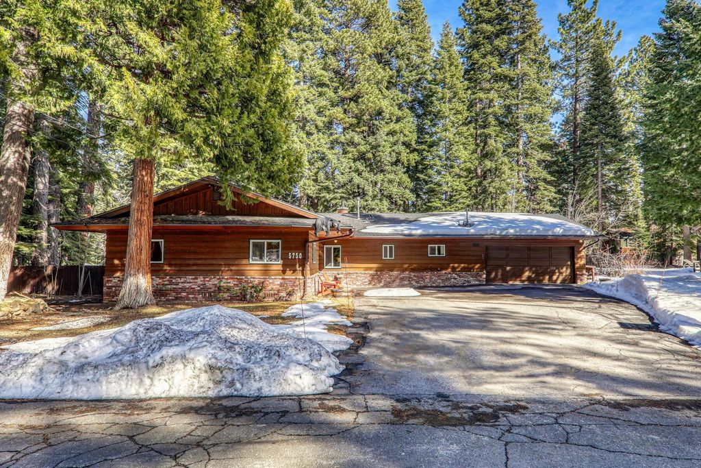 5750 Dodowah Road, Carnelian Bay, CA 96140