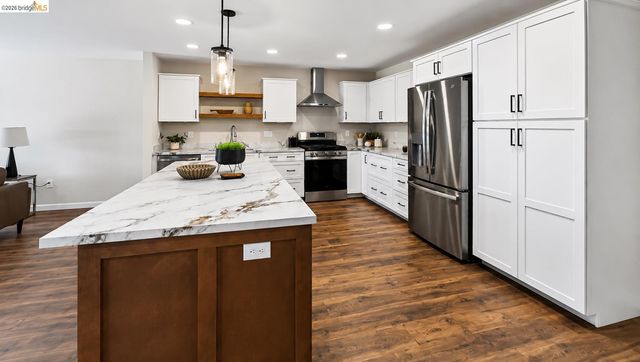 1264 Beach Ct, Discovery Bay, CA 94505