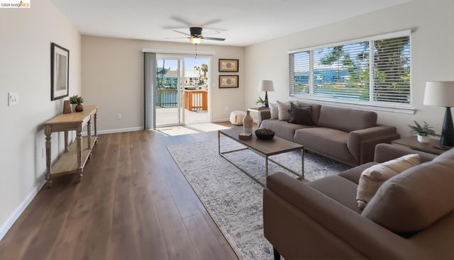 1264 Beach Ct, Discovery Bay, CA 94505