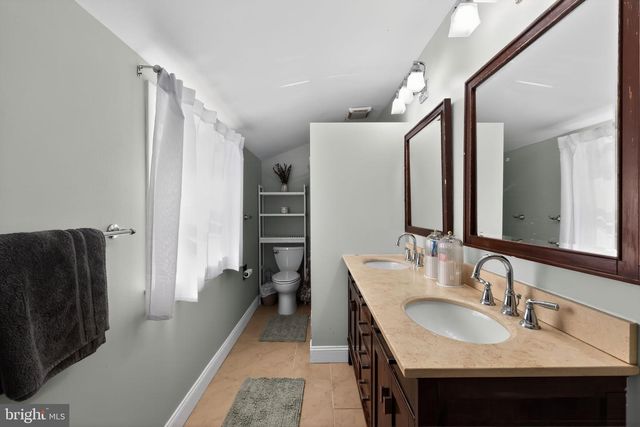 1600 CEDAR AVE, Haddon Heights, NJ 08035