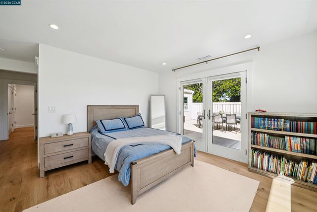 31 Ascot Place, Moraga, CA 94556