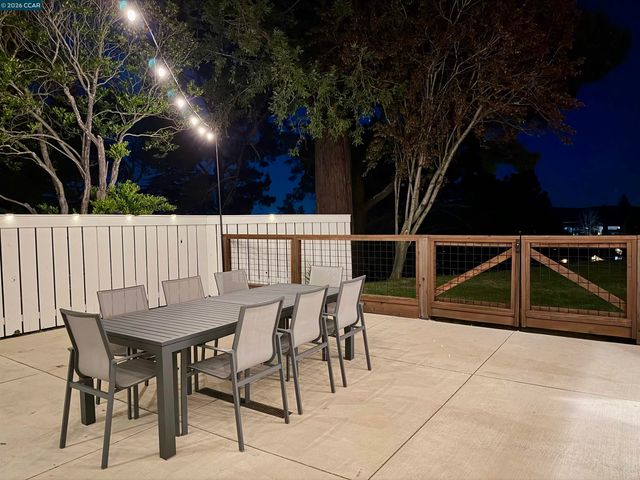 31 Ascot Place, Moraga, CA 94556