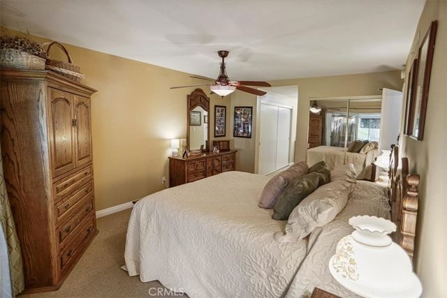 19334 Oak Crossing, Newhall, CA 91321