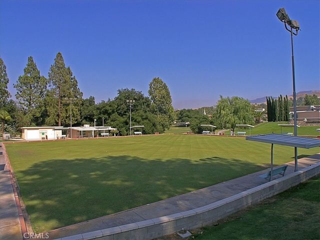 19334 Oak Crossing, Newhall, CA 91321