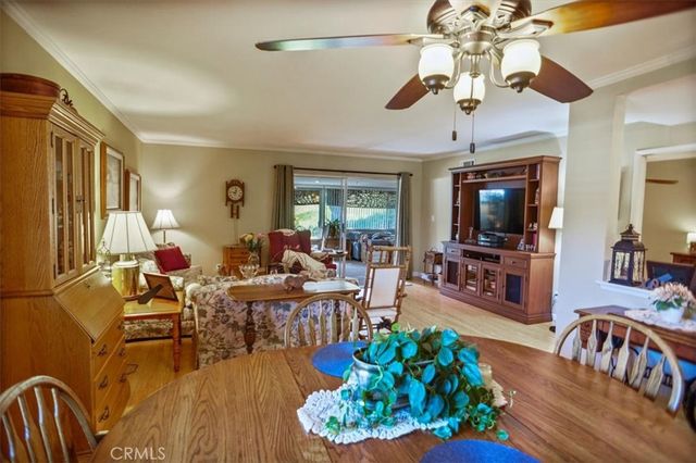 19334 Oak Crossing, Newhall, CA 91321