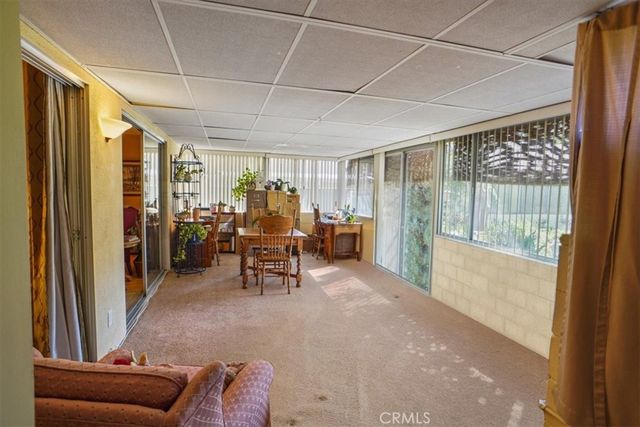 19334 Oak Crossing, Newhall, CA 91321