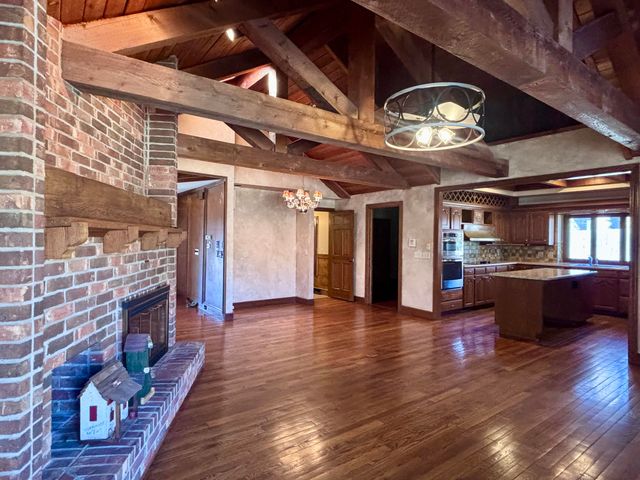 1456 S Bright Oak Avenue, Springfield, MO 65809