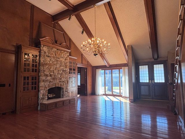 1456 S Bright Oak Avenue, Springfield, MO 65809