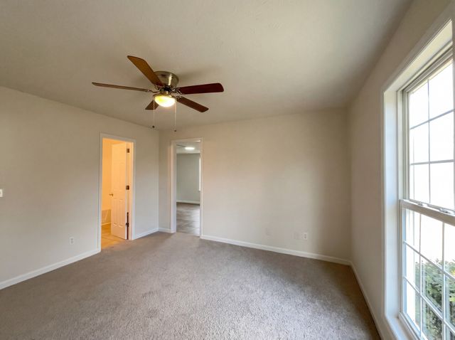 100 Carnicelli Ct, Smyrna, TN 37167