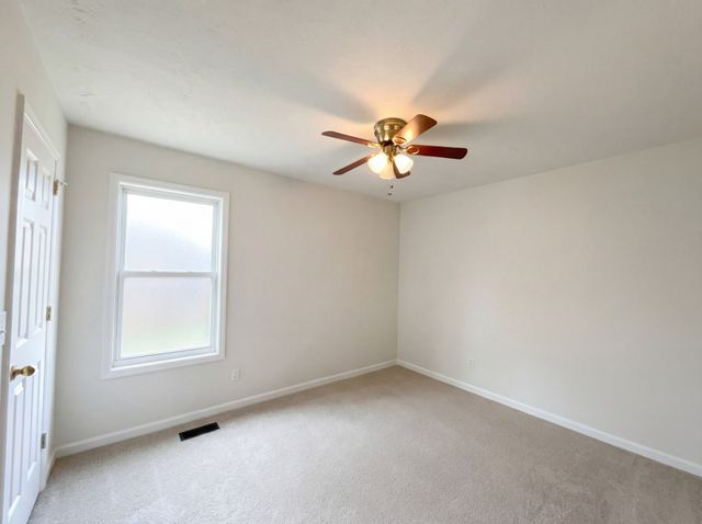 100 Carnicelli Ct, Smyrna, TN 37167