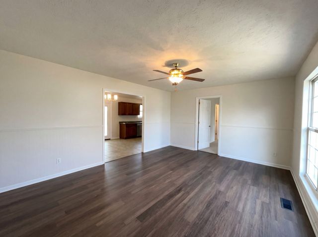 100 Carnicelli Ct, Smyrna, TN 37167