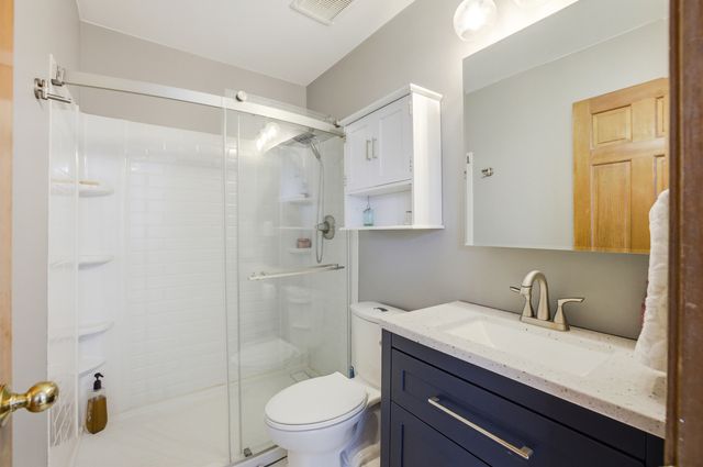 36106 N Springbrook Lane, Gurnee, IL 60031