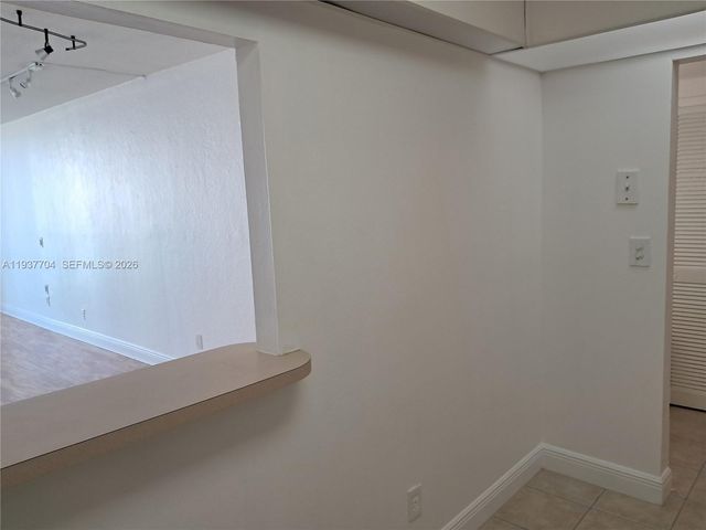 19380 Collins Ave 806, Sunny Isles Beach, FL 33160