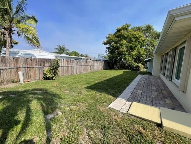 180 SW 77th Avenue, Margate, FL 33068