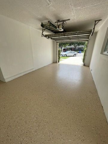 180 SW 77th Avenue, Margate, FL 33068