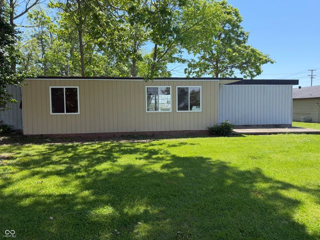 707 Hawkes Street, Rockville, IN 47872