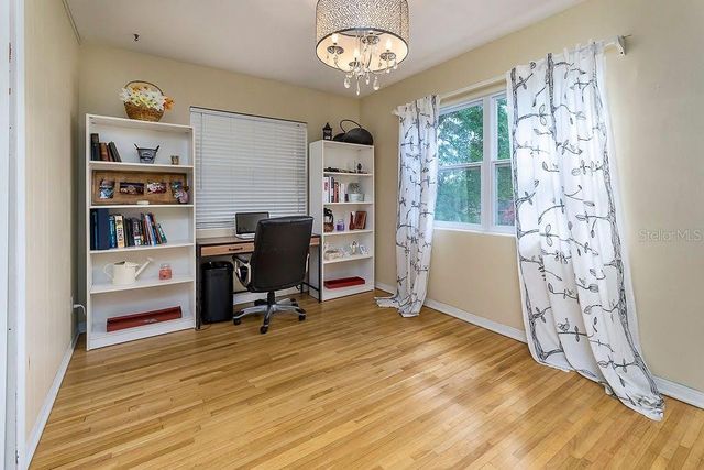 11 S UNIVERSITY CIRCLE, Deland, FL 32724