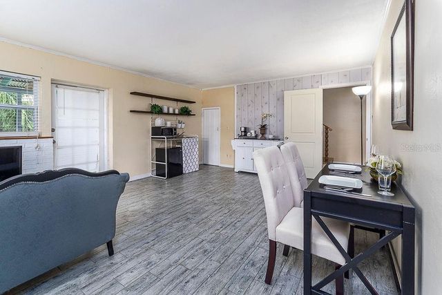 11 S UNIVERSITY CIRCLE, Deland, FL 32724