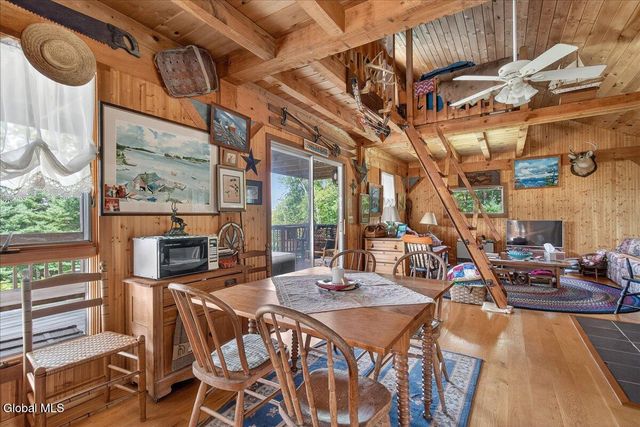 260 South Road, Stephentown, NY 12018