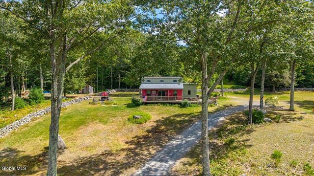 260 South Road, Stephentown, NY 12018