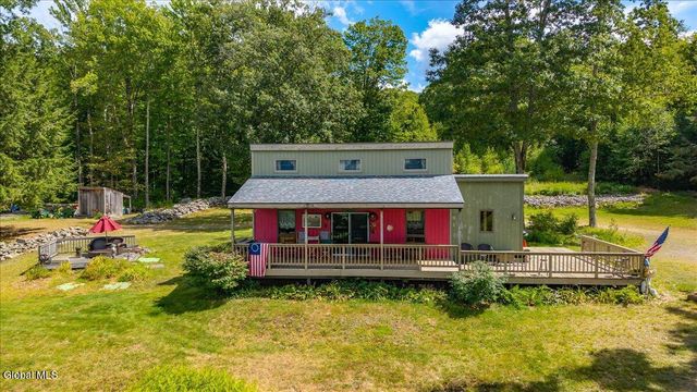 260 South Road, Stephentown, NY 12018