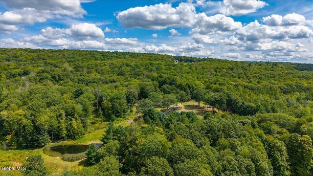 260 South Road, Stephentown, NY 12018