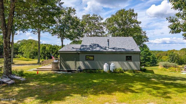 260 South Road, Stephentown, NY 12018