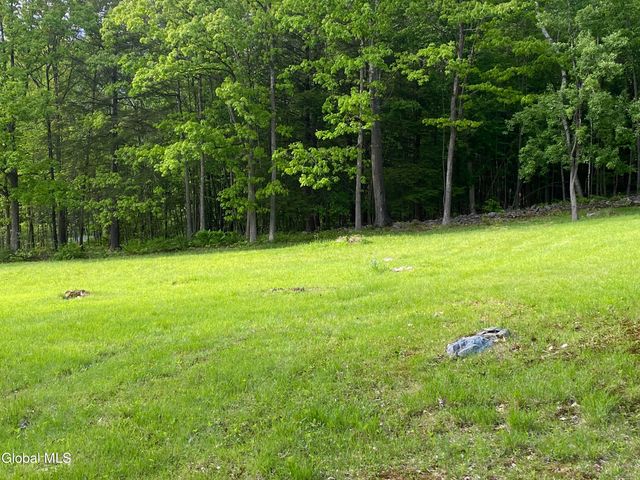 260 South Road, Stephentown, NY 12018
