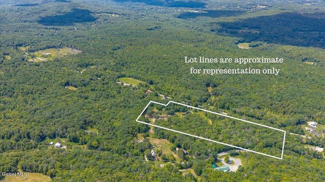 260 South Road, Stephentown, NY 12018
