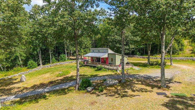 260 South Road, Stephentown, NY 12018