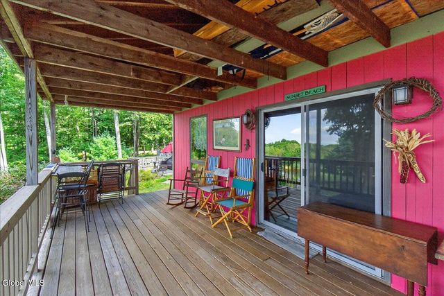 260 South Road, Stephentown, NY 12018