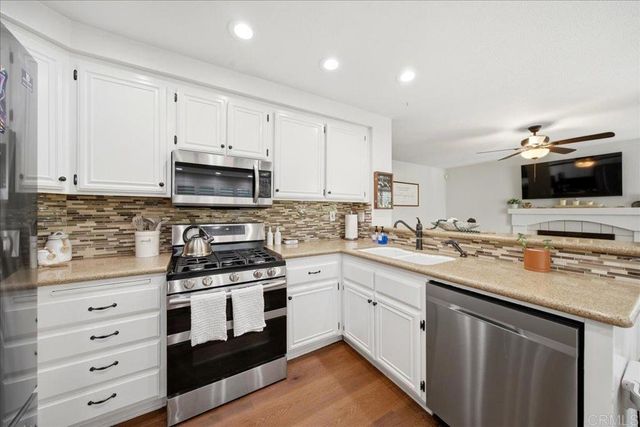 24570 New Haven Drive, Murrieta, CA 92562