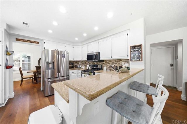 24570 New Haven Drive, Murrieta, CA 92562
