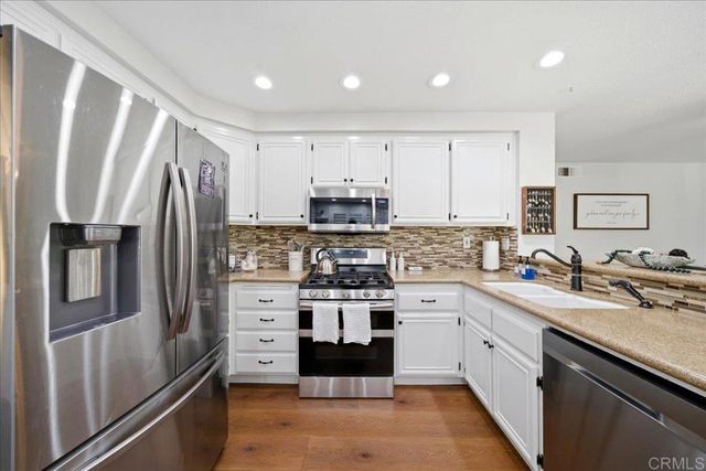 24570 New Haven Drive, Murrieta, CA 92562