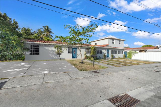 11021 SW 4th St, Sweetwater, FL 33174
