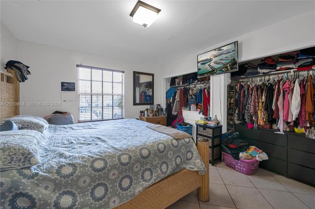11021 SW 4th St, Sweetwater, FL 33174