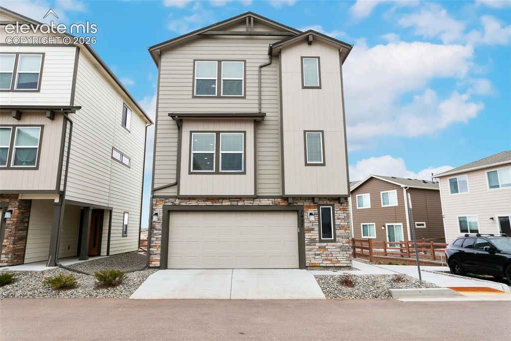 7427 Gorgeted Quail Grove, Colorado Springs, CO 80923 — exterior