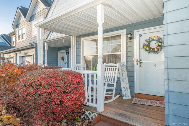 5 Northwood Boulevard, Central Islip, NY 11722