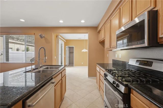 40122 Stowe Road, Temecula, CA 92591