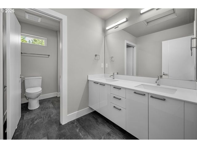 17052 Sw KALAPUYA Ln, Sherwood, OR 97140